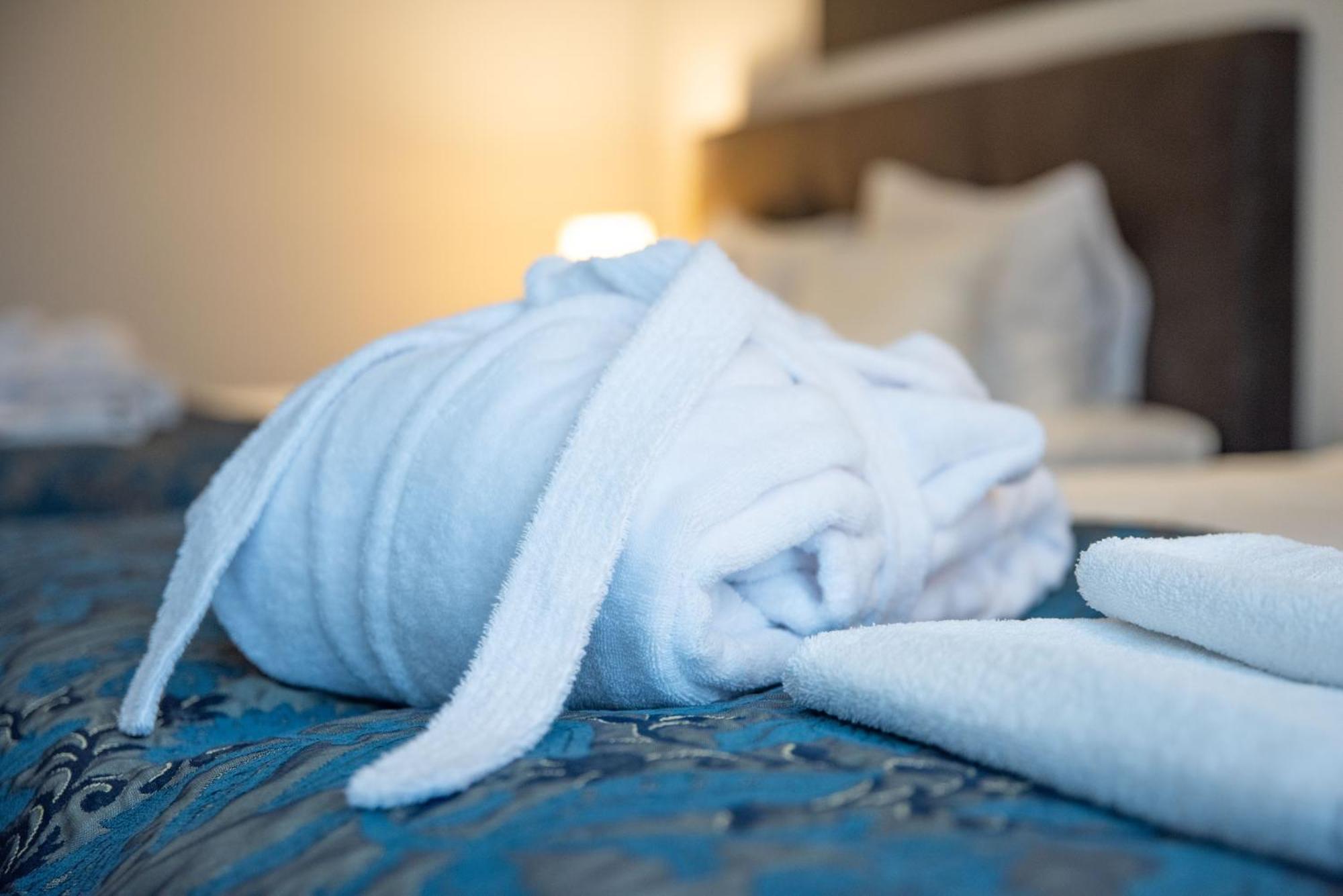De Zwaan Delden Hotel Bagian luar foto